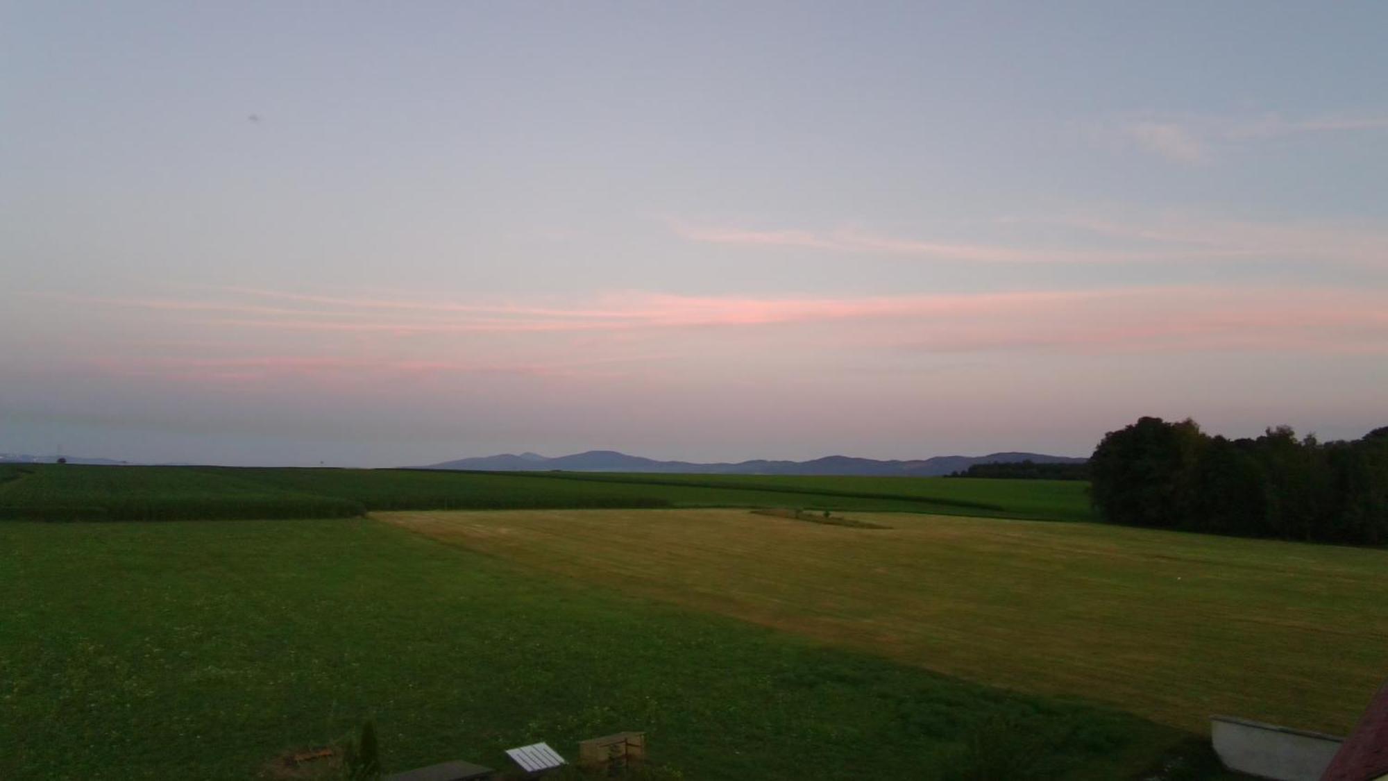 Bei Frieda Mit Und Biker Huetten Am Zittauer Gebirge *