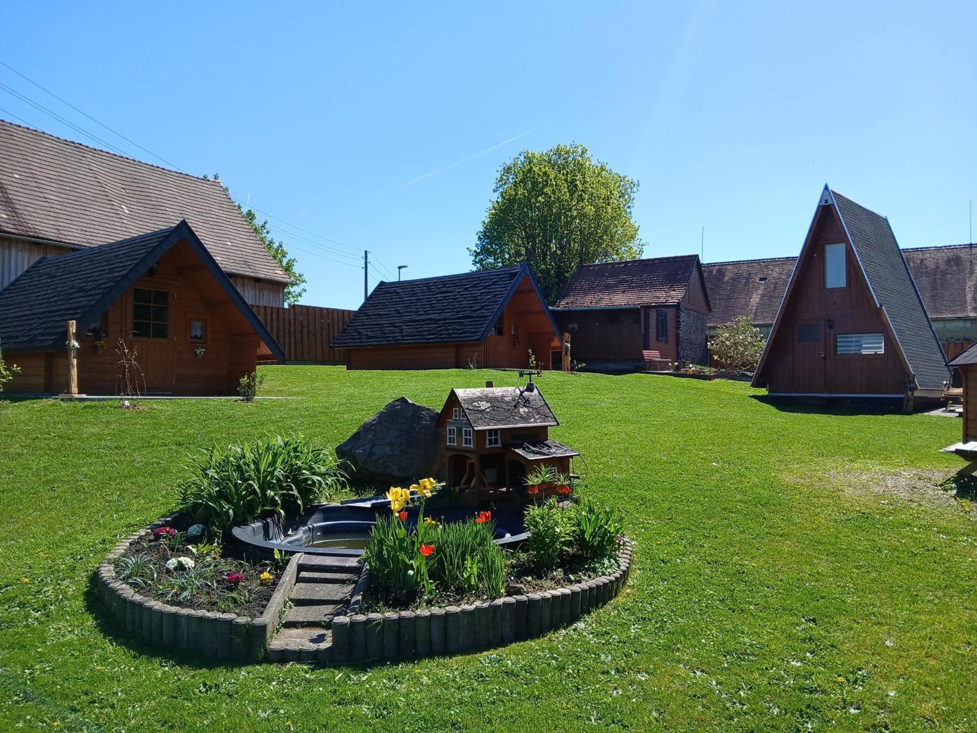 Appartement Bei Frieda Mit Und Biker Huetten Am Zittauer Gebirge *